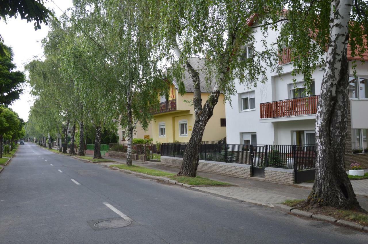 Varga Apartman Heviz Luaran gambar