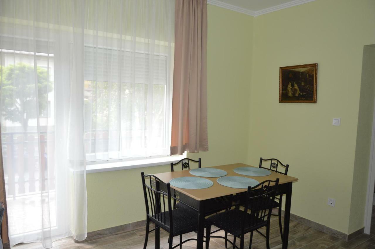 Varga Apartman Heviz Luaran gambar