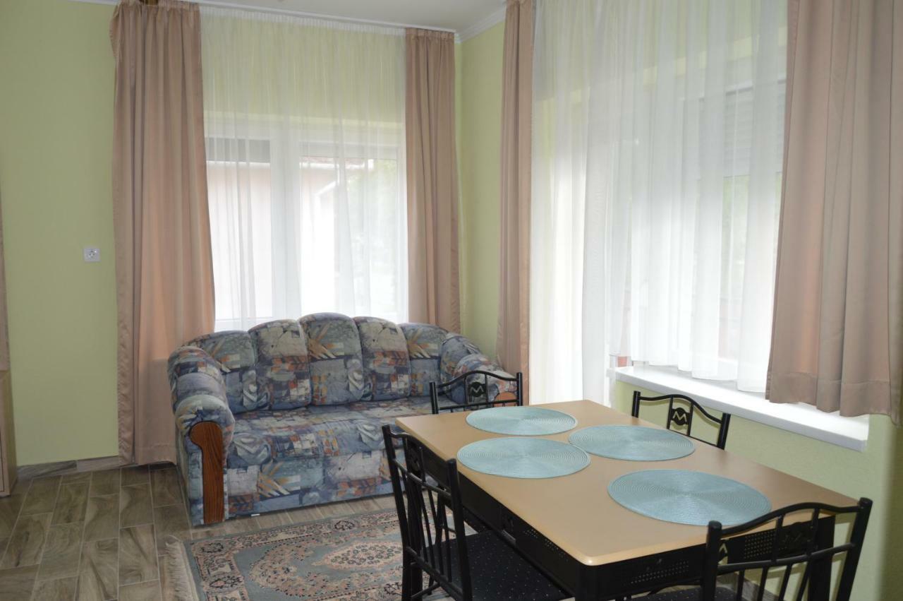 Varga Apartman Heviz Luaran gambar