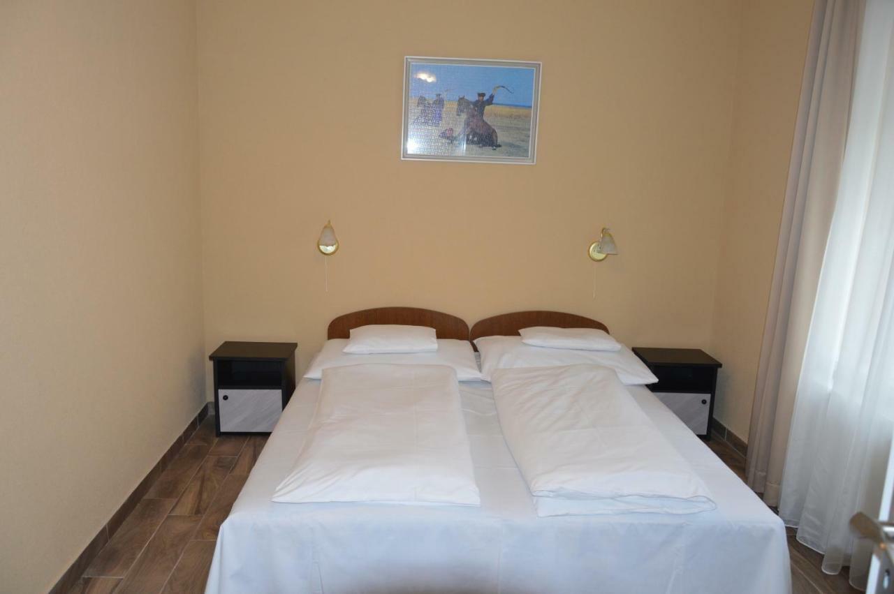 Varga Apartman Heviz Luaran gambar