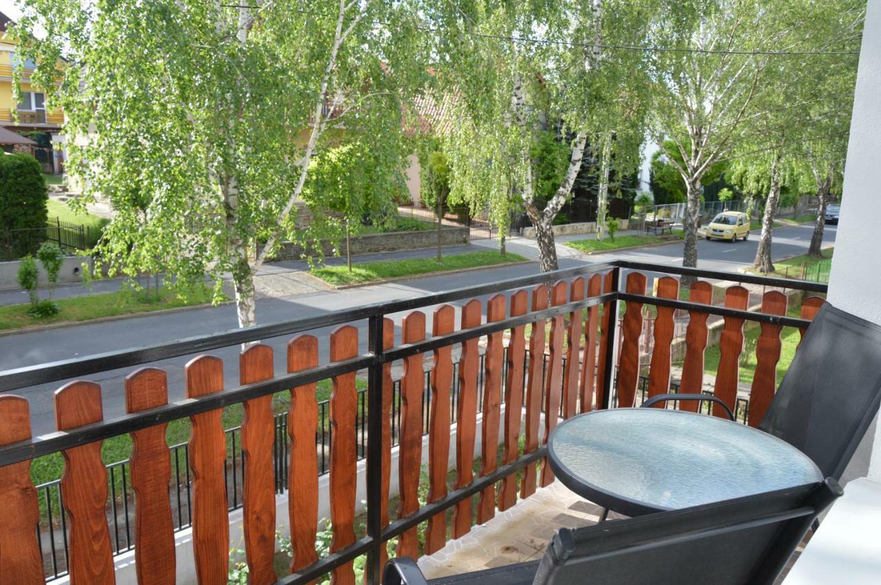 Varga Apartman Heviz Luaran gambar