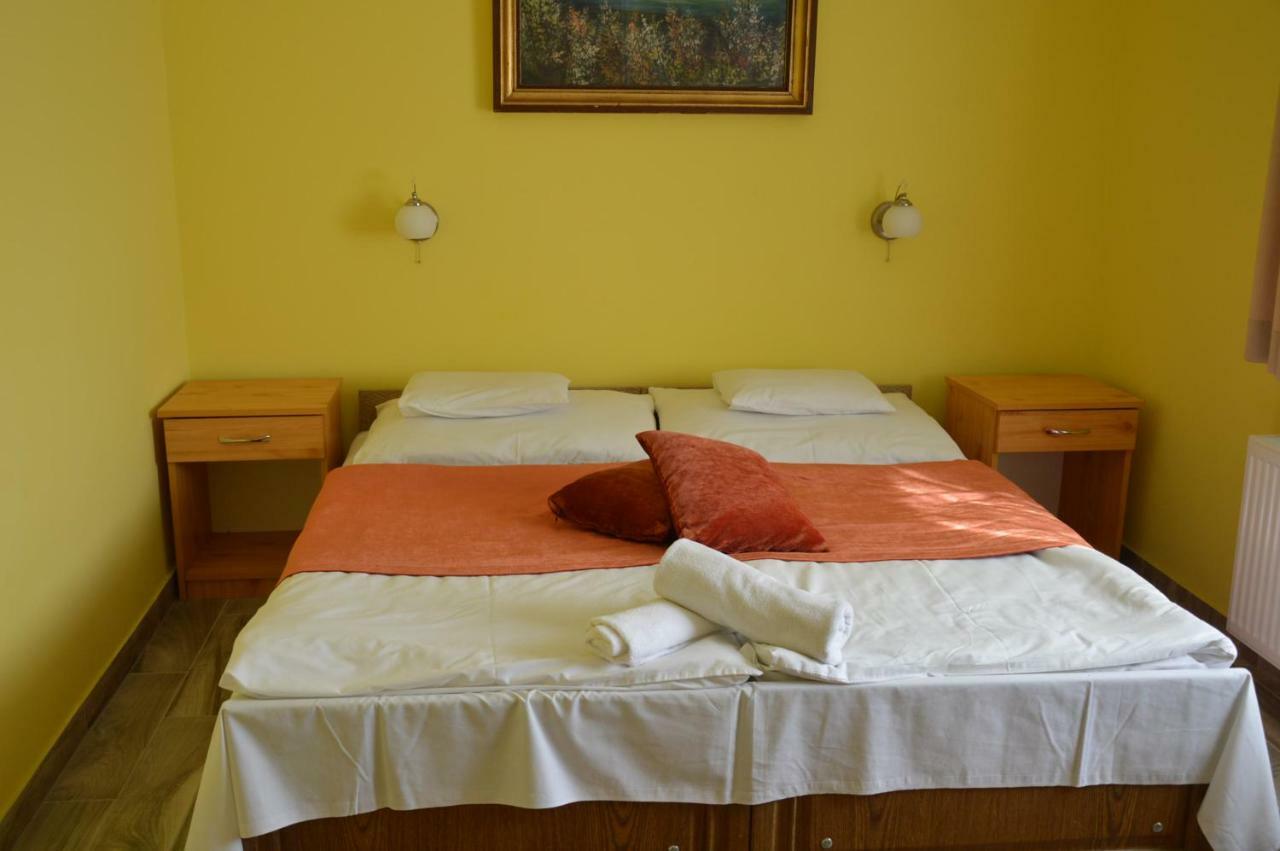 Varga Apartman Heviz Luaran gambar